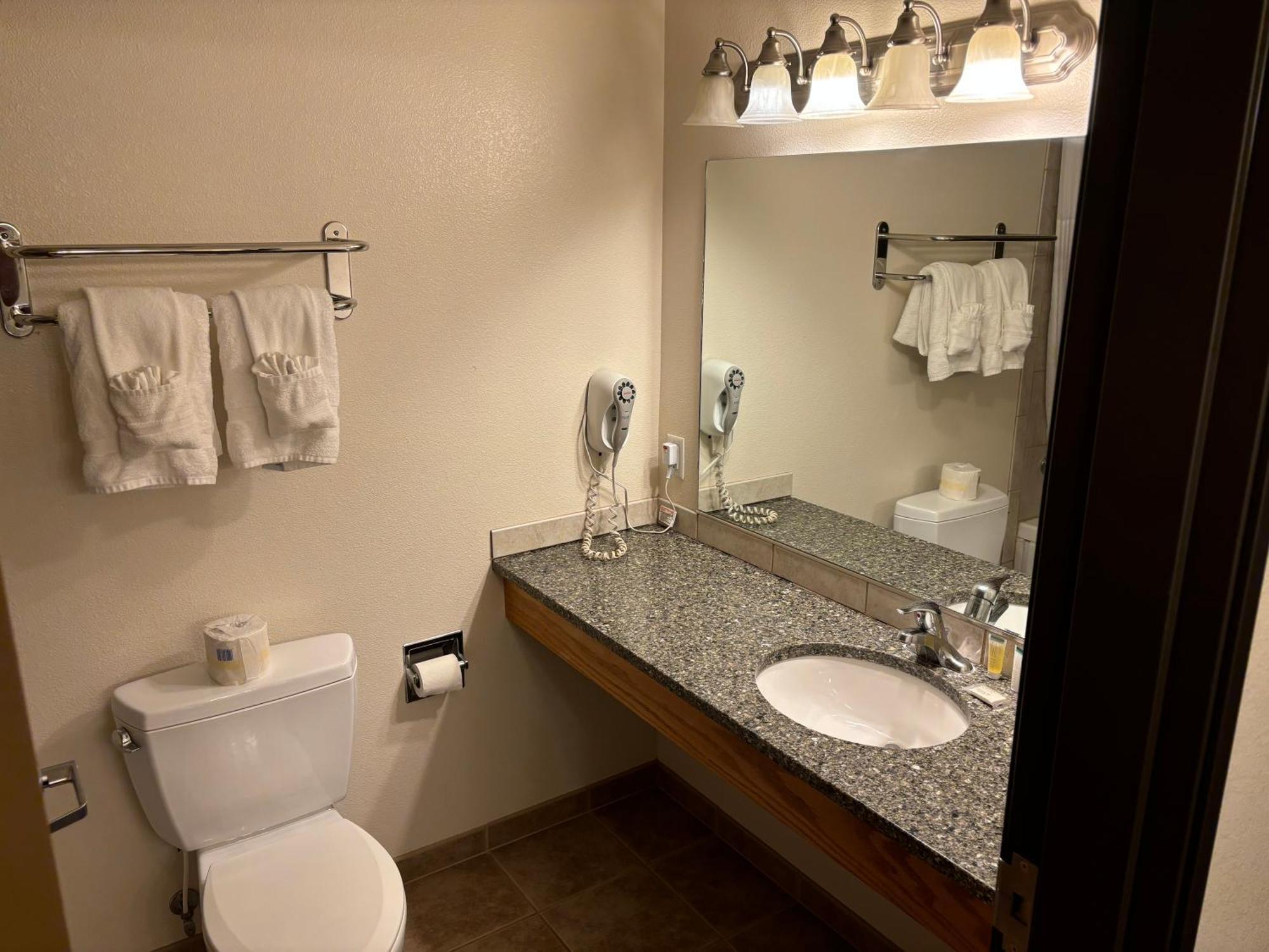 Super 8 By Wyndham Rexburg Hotel Kültér fotó